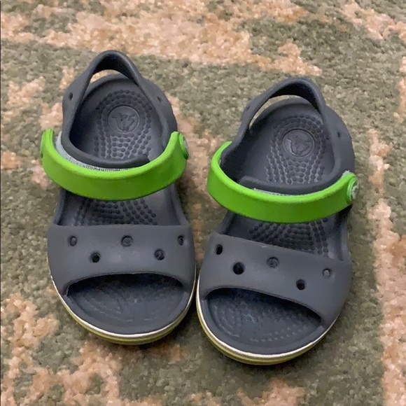 crocs velcro sandals
